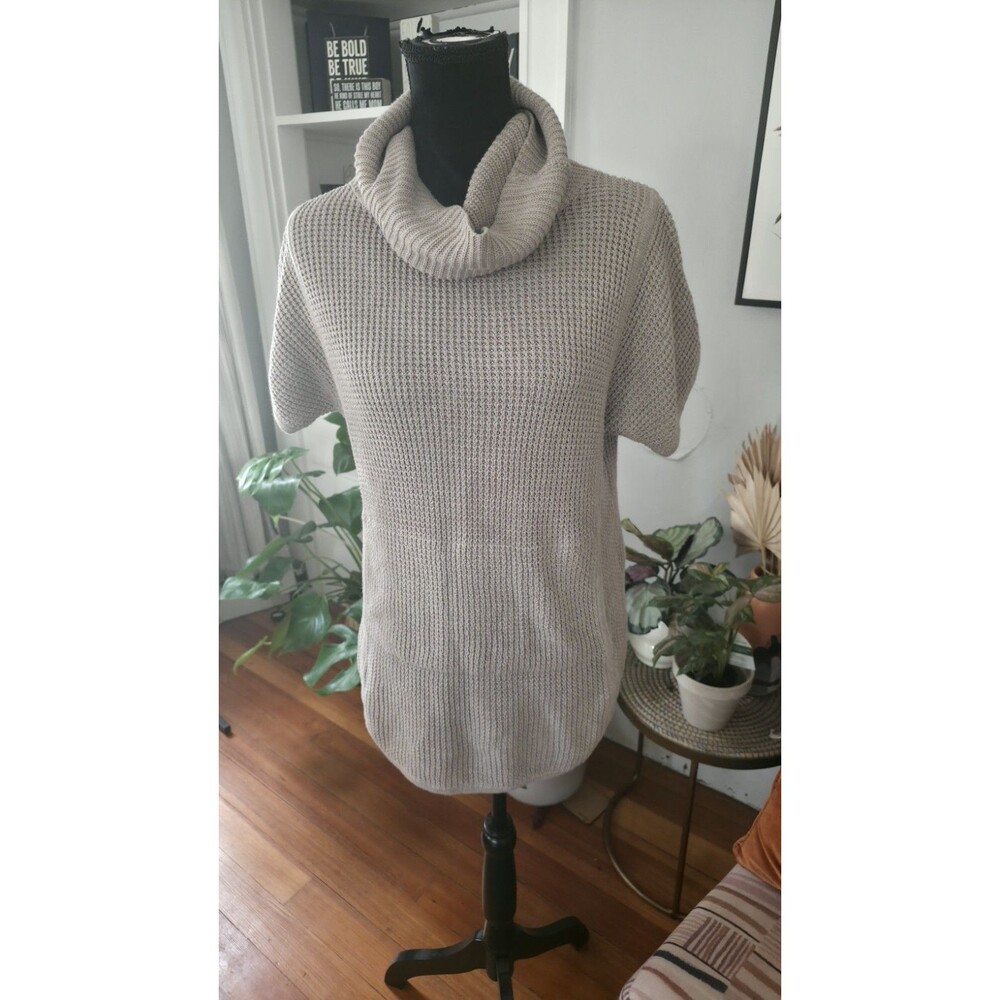 UGG Women’s Gray Waffle-Knit Cowl Neck Short Sleeve Pullover Sweater Size S